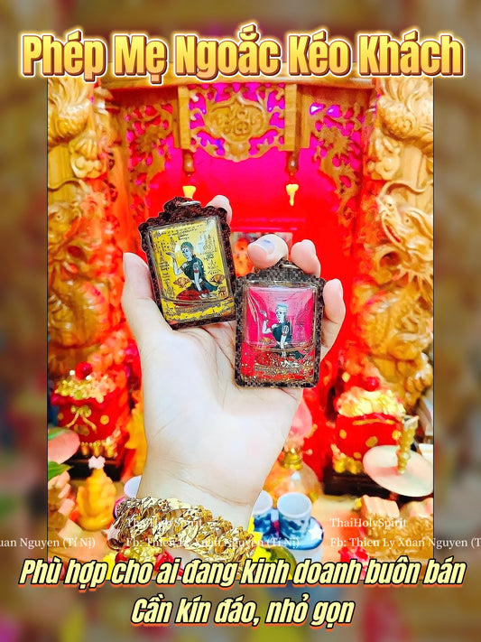 Amulet Mẹ Ngoắc Kéo Khách